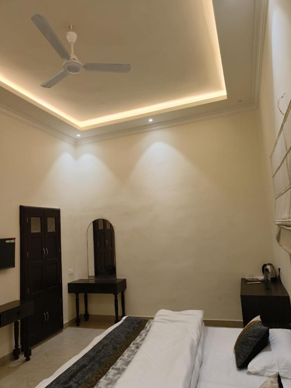 Heritage Haveli Varanasi Eksteriør bilde